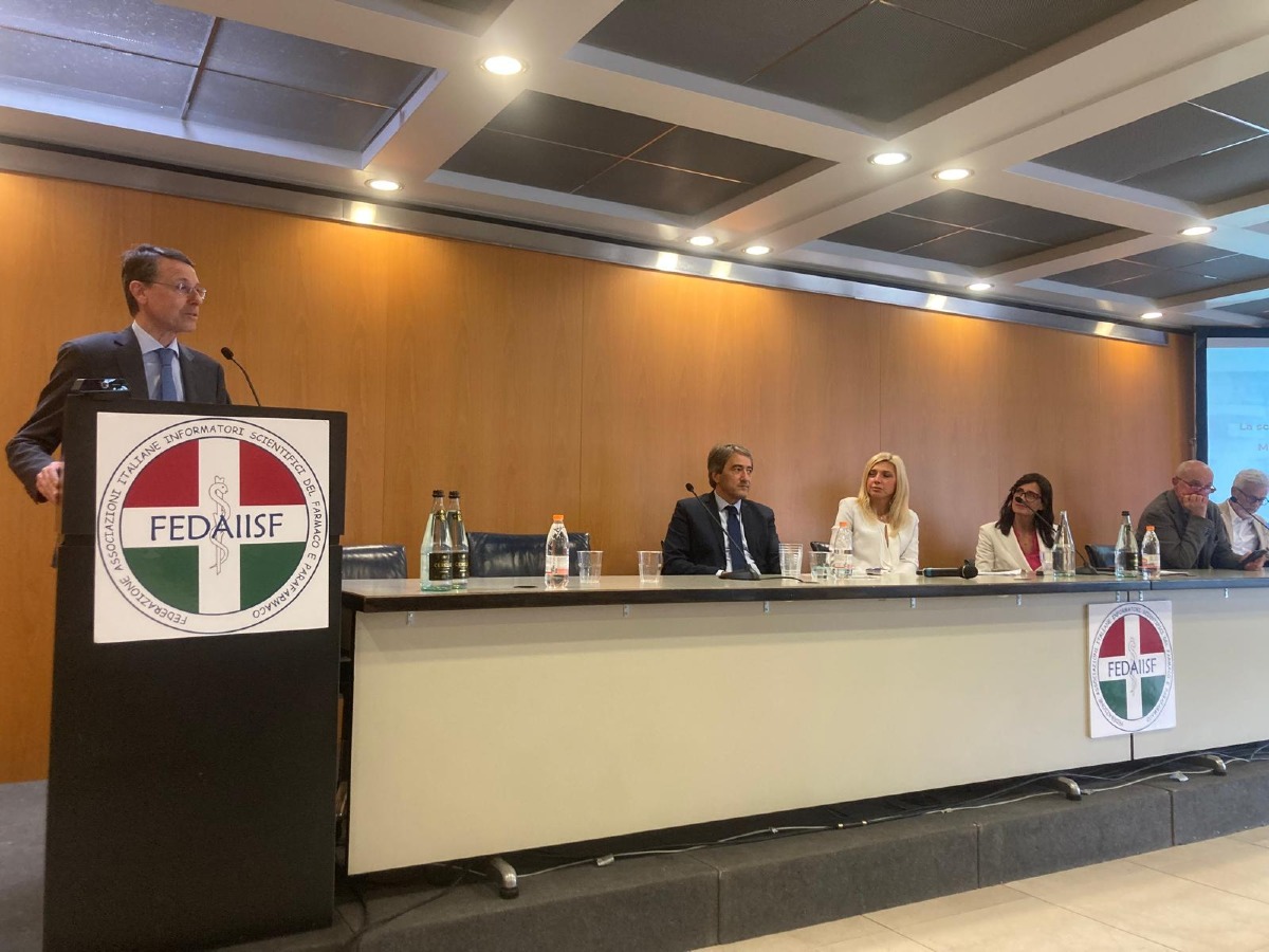 Convegno Fedaiisf, Cannizzaro: "Accelerato l'iter per l'Ordine" Murelli: "Contro il dott ChatGpt fondamentale il pilastro dell'Albo"